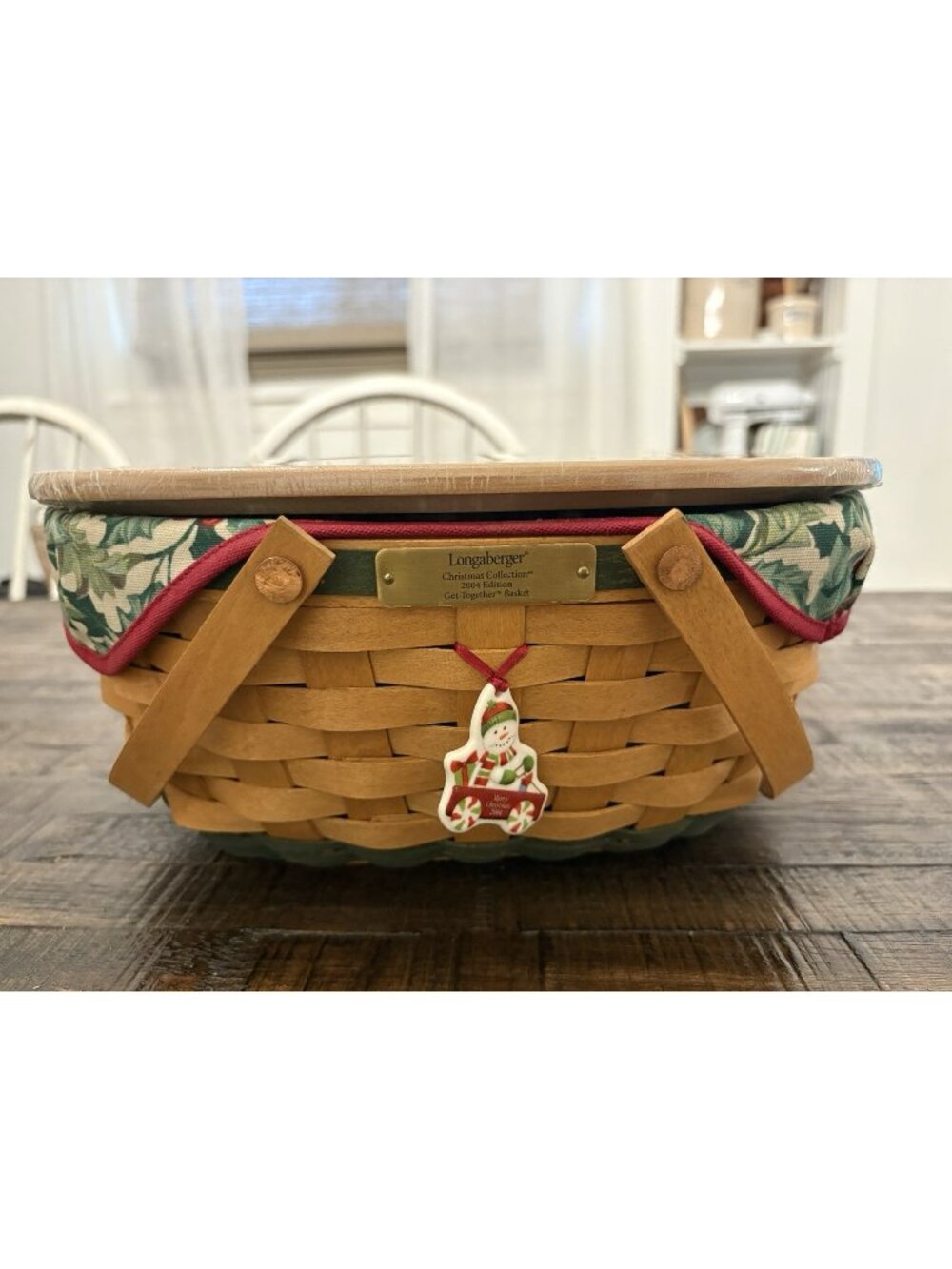 Longaberger  “Get Together”  Basket Christmas 2004 With Liner Snowman Lid